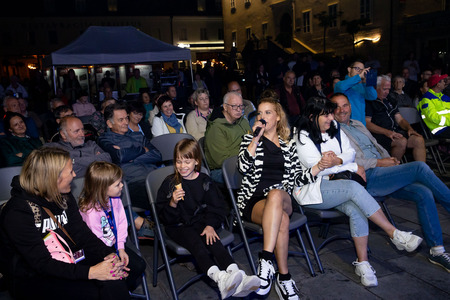 Anika Horvat 11.7 (34)